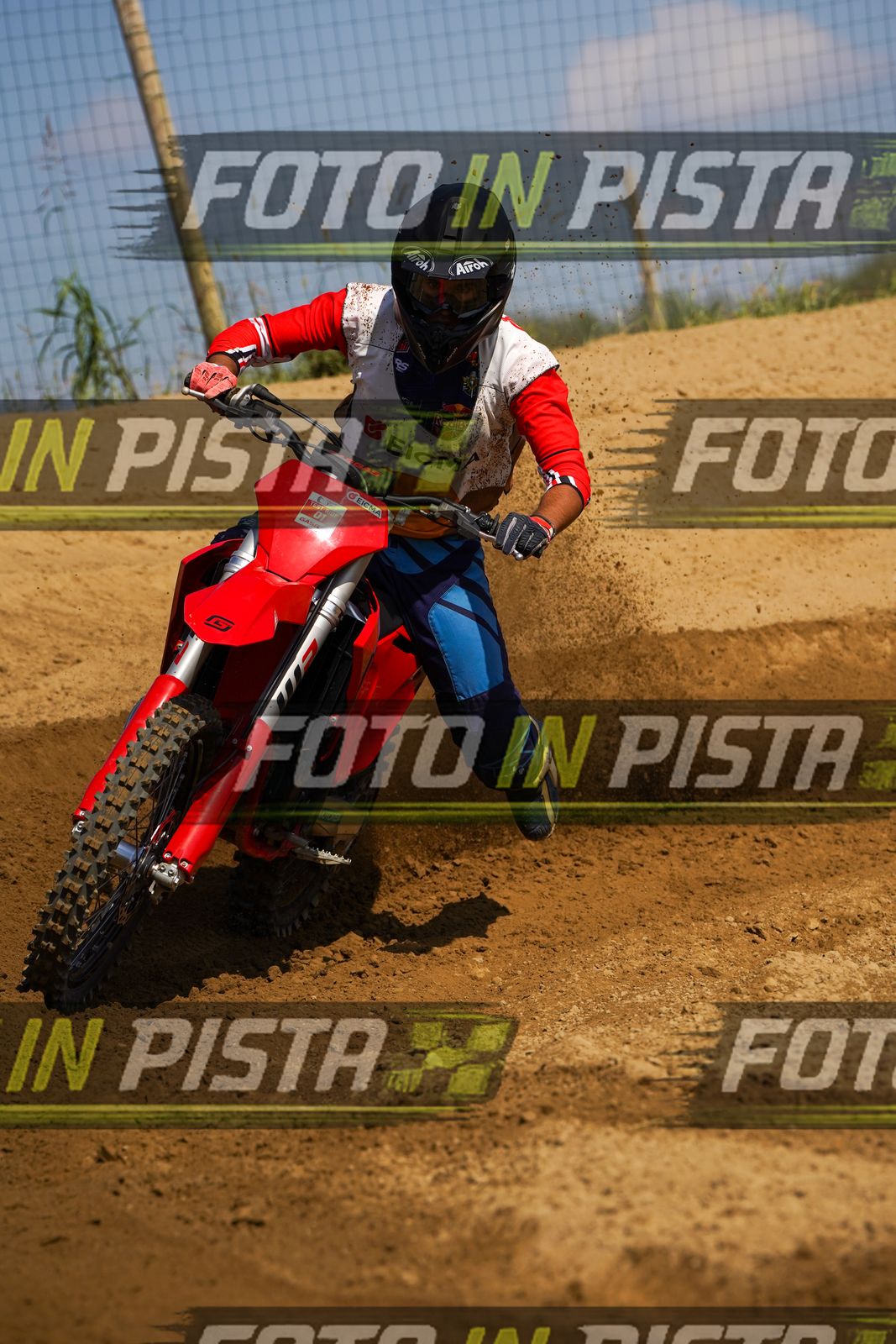 EICMA 19-09 14:00-15:00 · DOS09594
