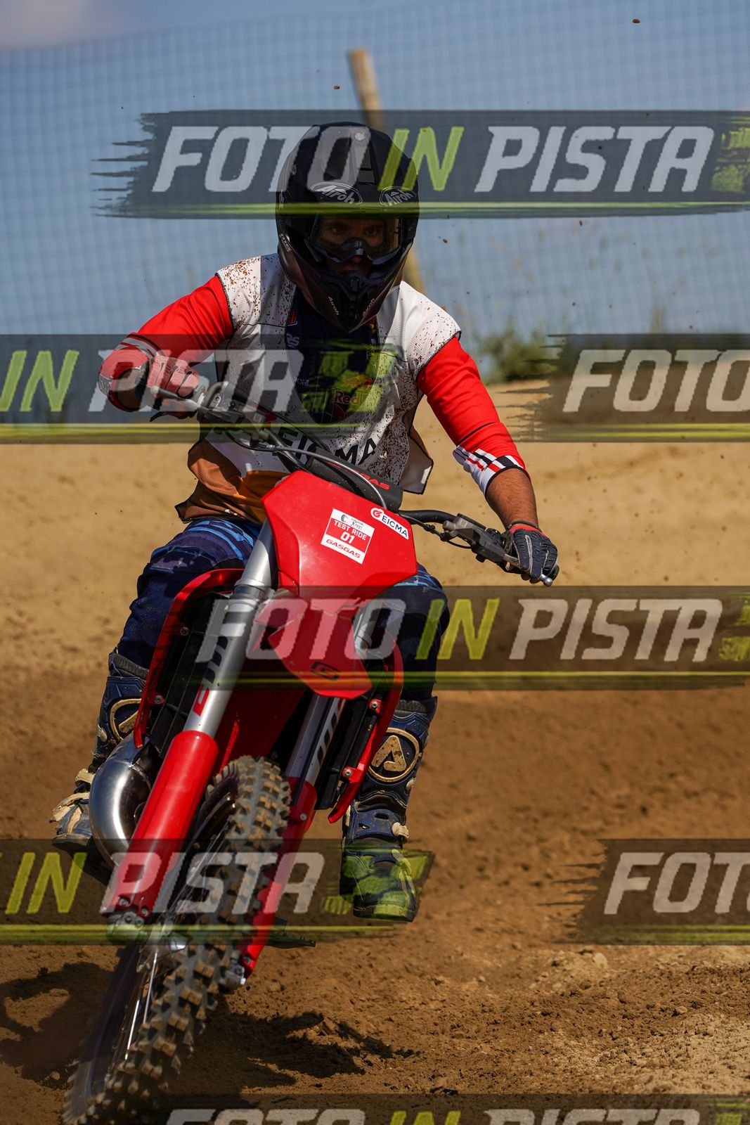 EICMA 19-09 14:00-15:00 · DOS09596