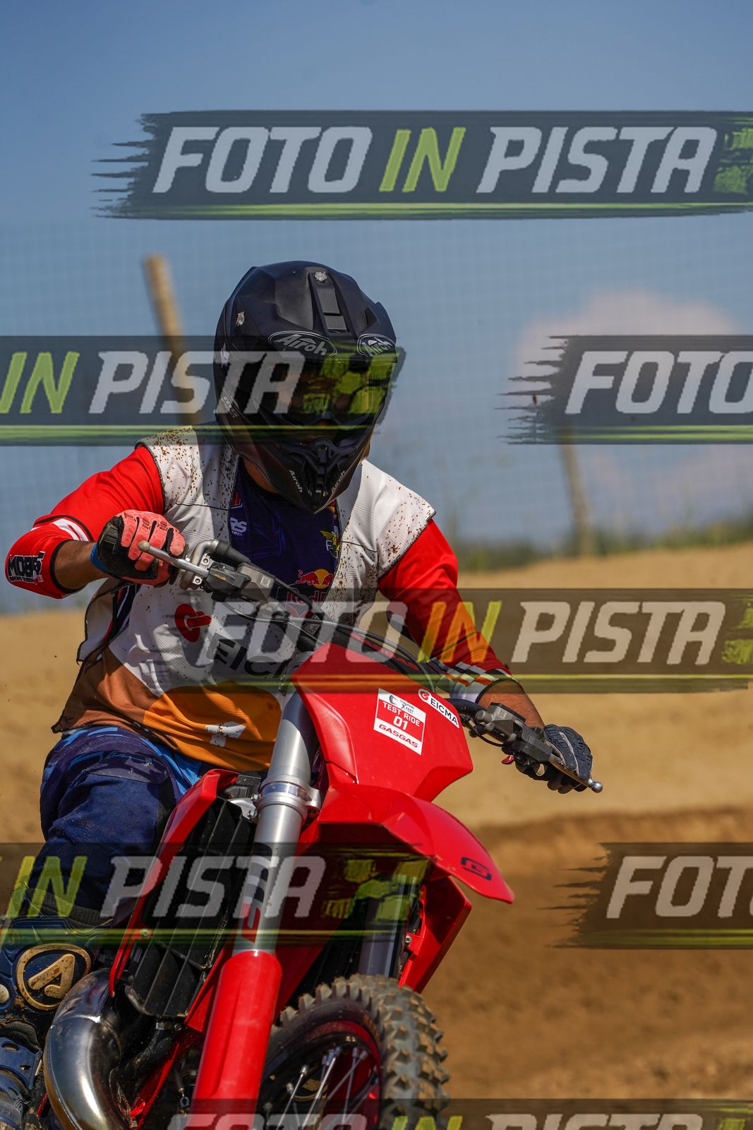 EICMA 19-09 14:00-15:00 · DOS09598