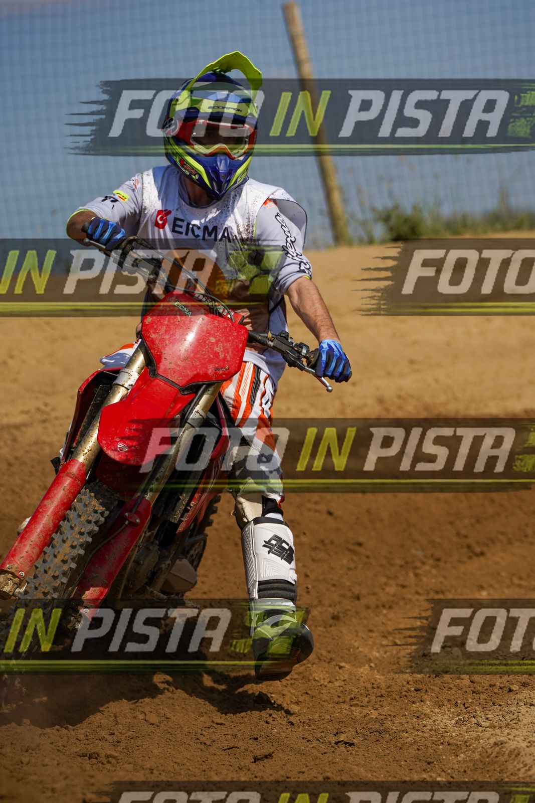 EICMA 19-09 14:00-15:00 · DOS09615