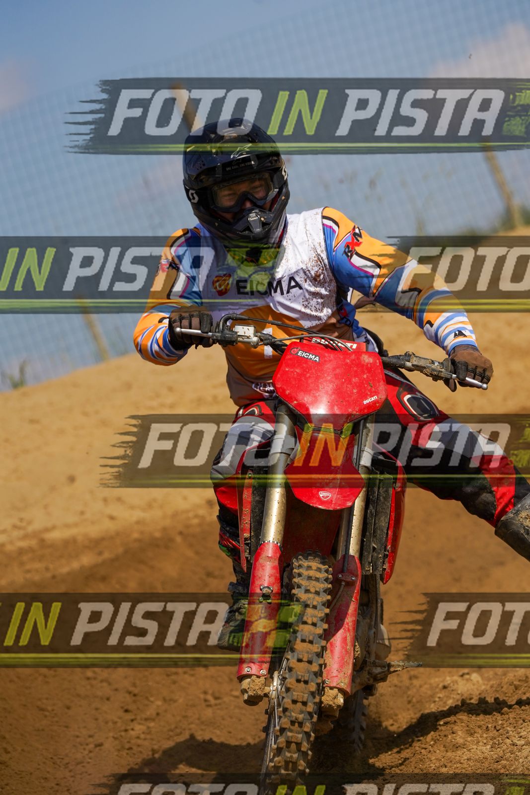 EICMA 19-09 14:00-15:00 · DOS09653