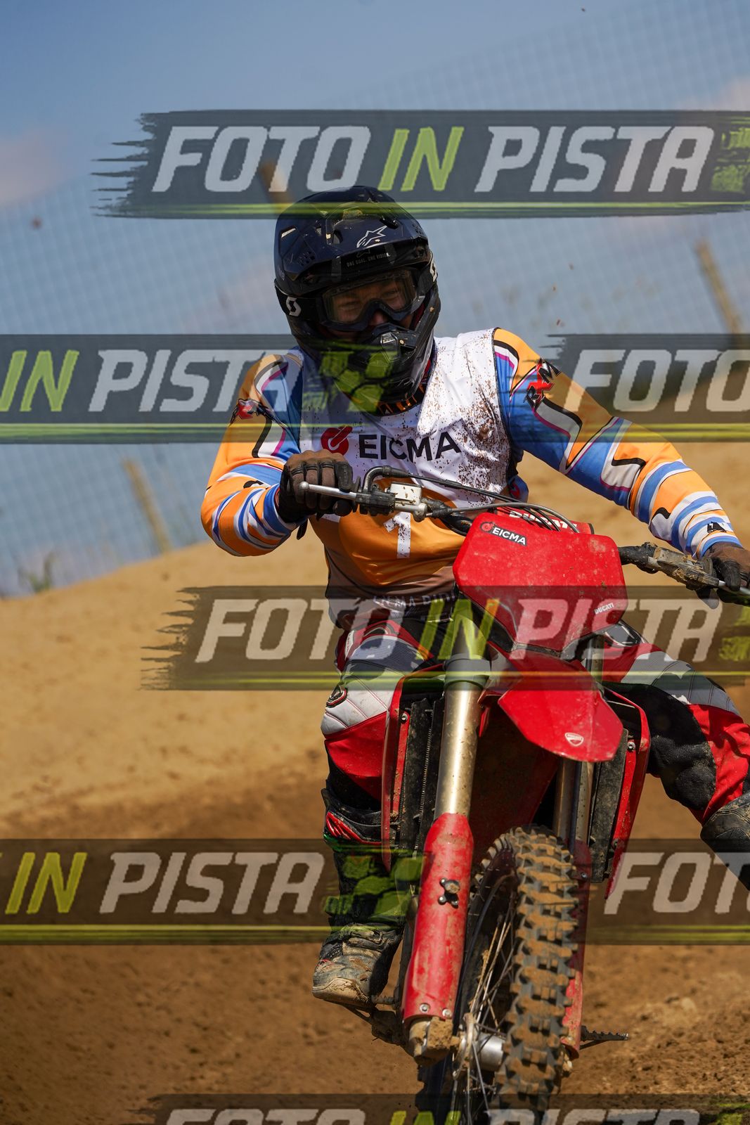 EICMA 19-09 14:00-15:00 · DOS09654