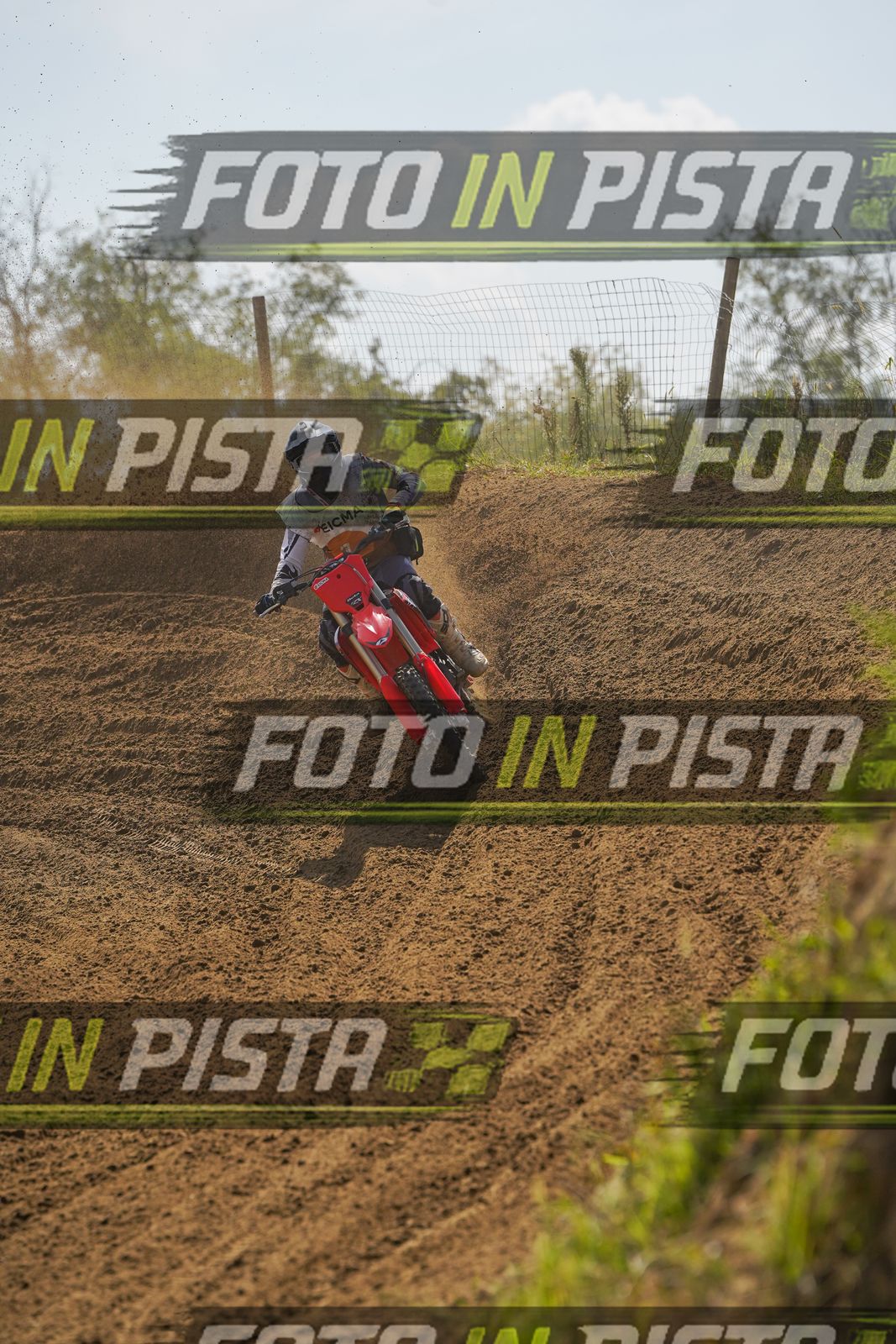 EICMA 19-09 14:00-15:00 · DOS09677