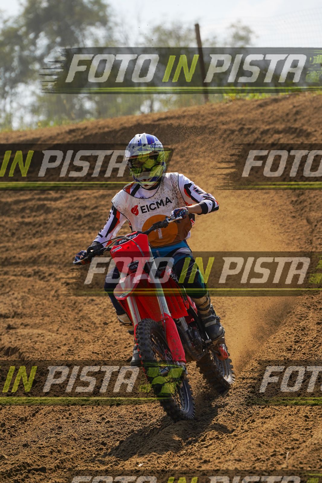 EICMA 19-09 14:00-15:00 · DOS09689