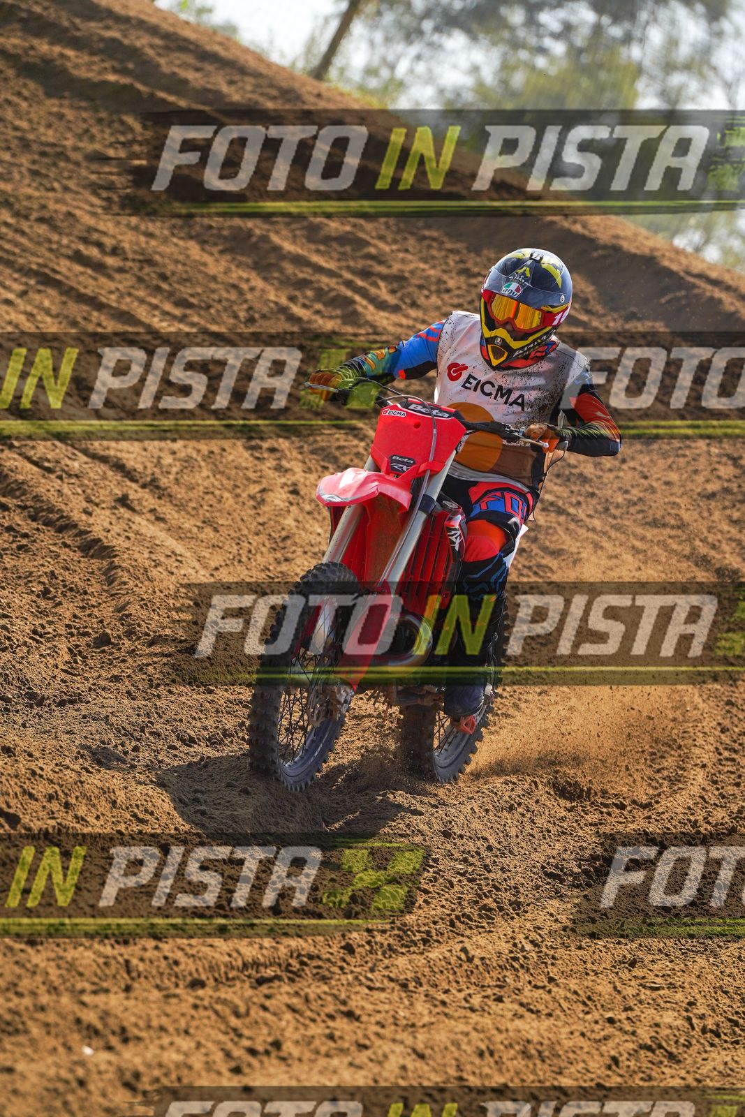 EICMA 19-09 14:00-15:00 · DOS09697