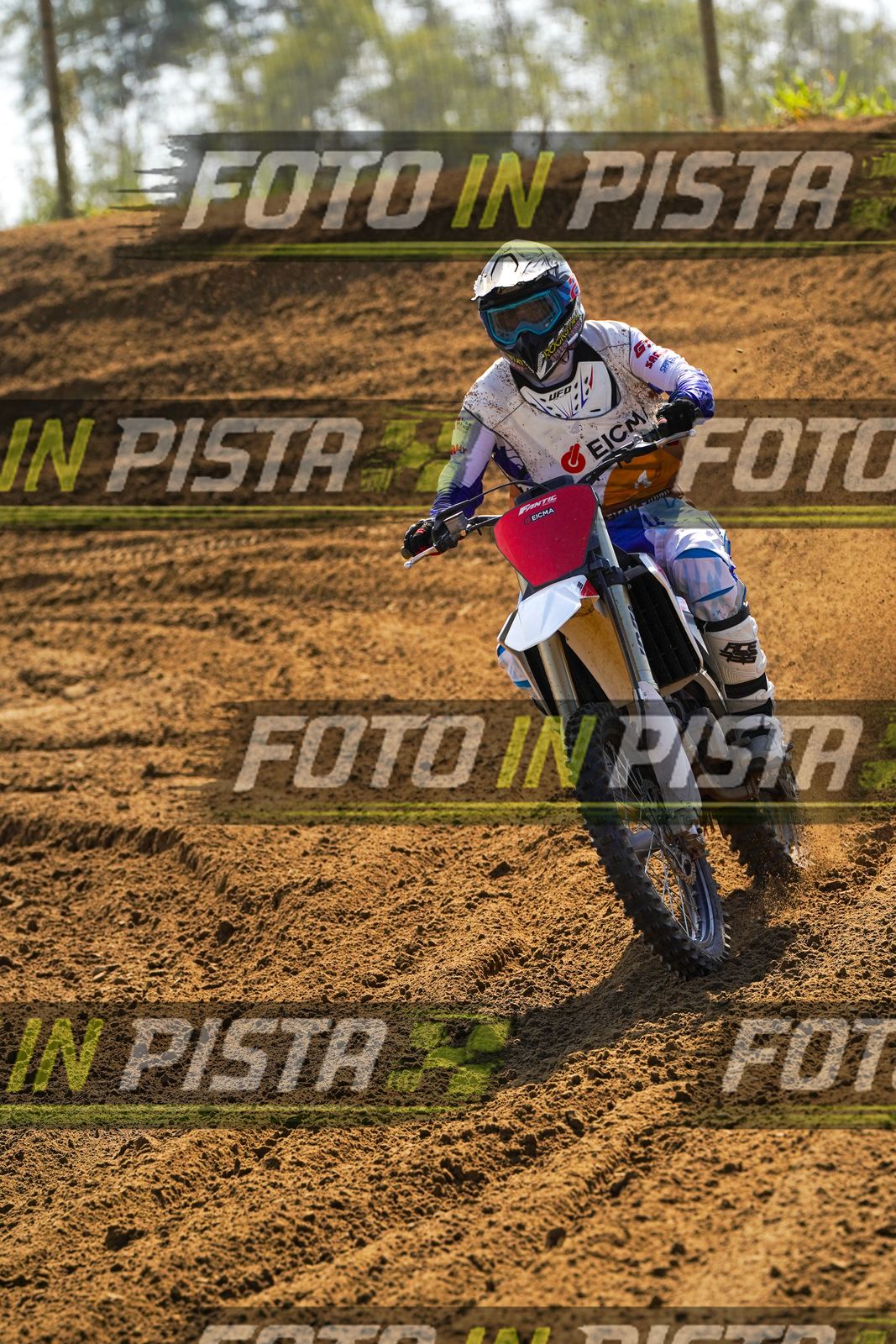 EICMA 19-09 14:00-15:00 · DOS09708
