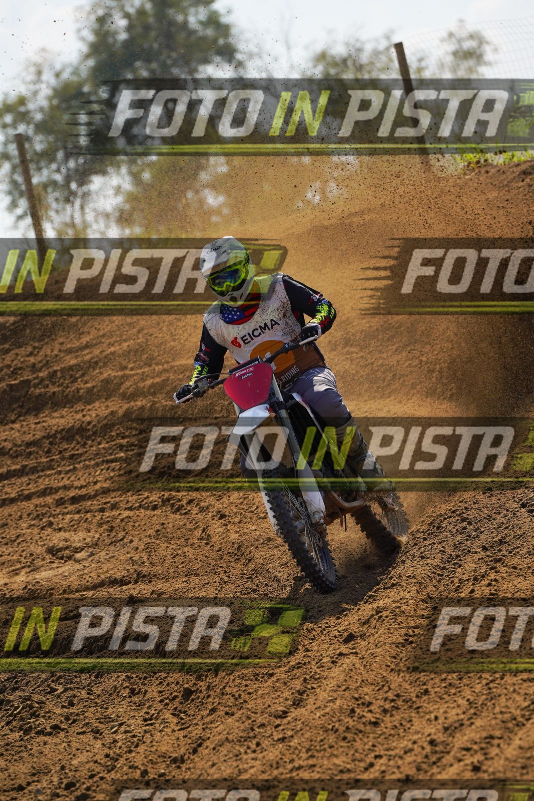 EICMA 19-09 14:00-15:00 · DOS09725