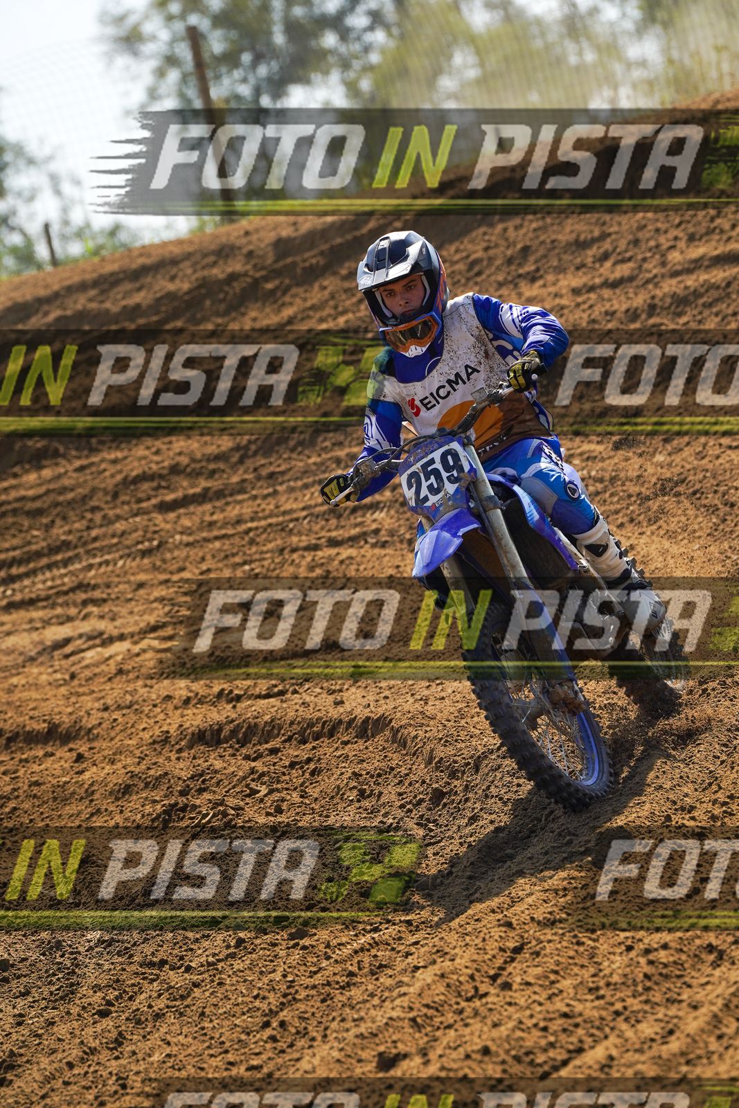 EICMA 19-09 14:00-15:00 · DOS09729