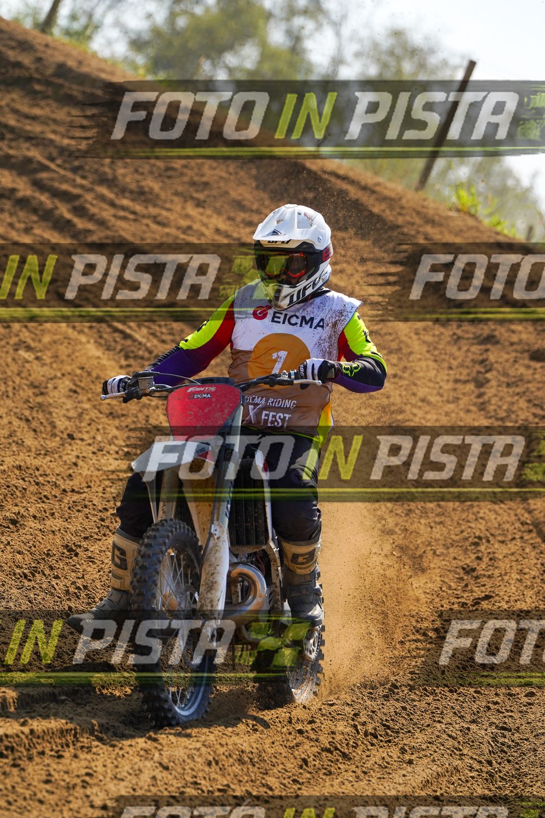 EICMA 19-09 14:00-15:00 · DOS09743