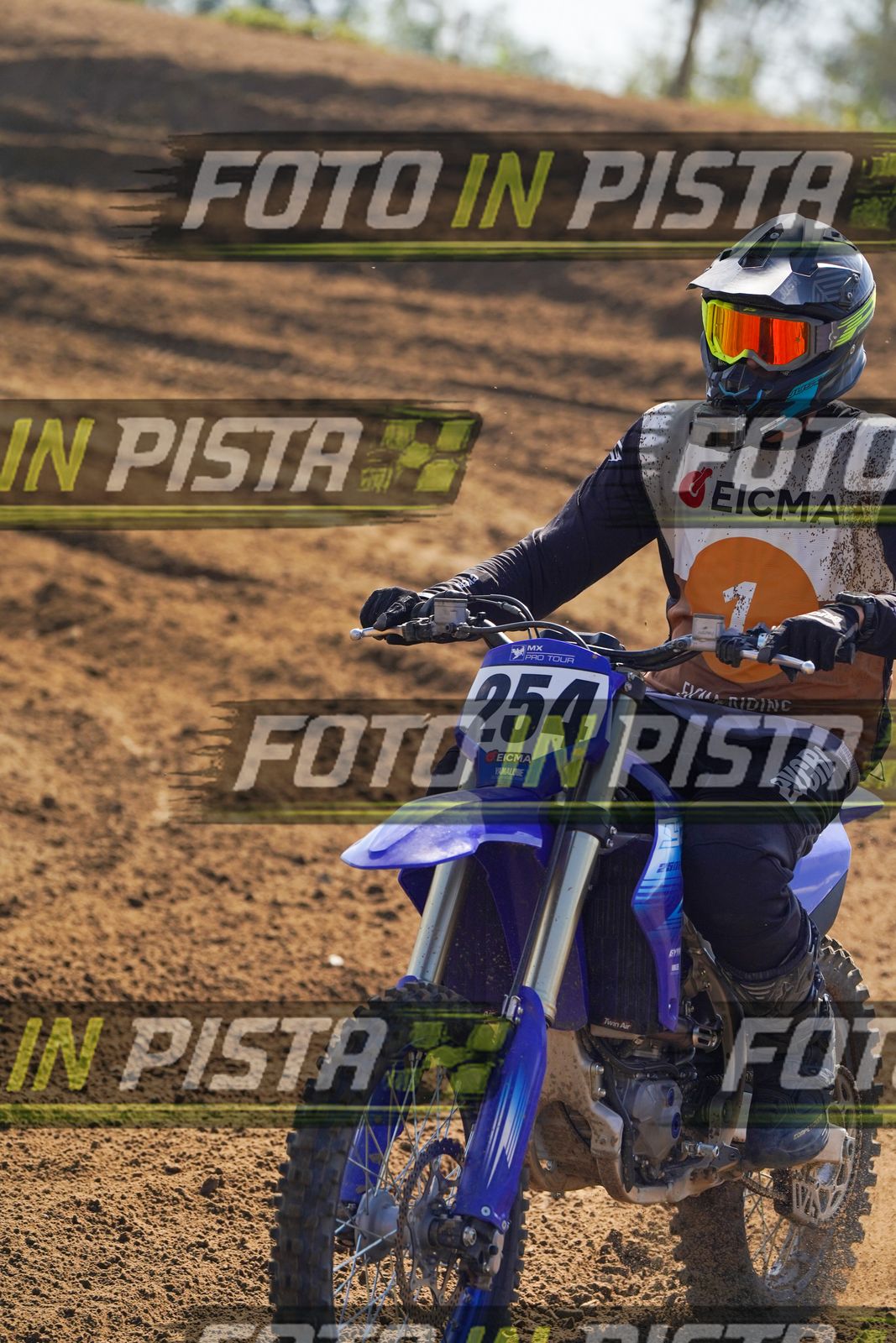 EICMA 19-09 14:00-15:00 · DOS09761