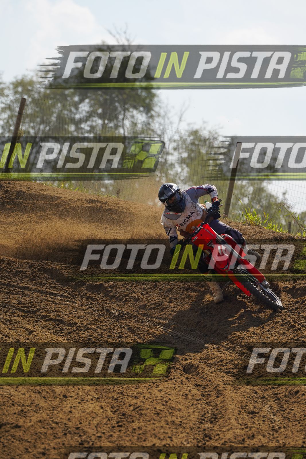 EICMA 19-09 14:00-15:00 · DOS09766