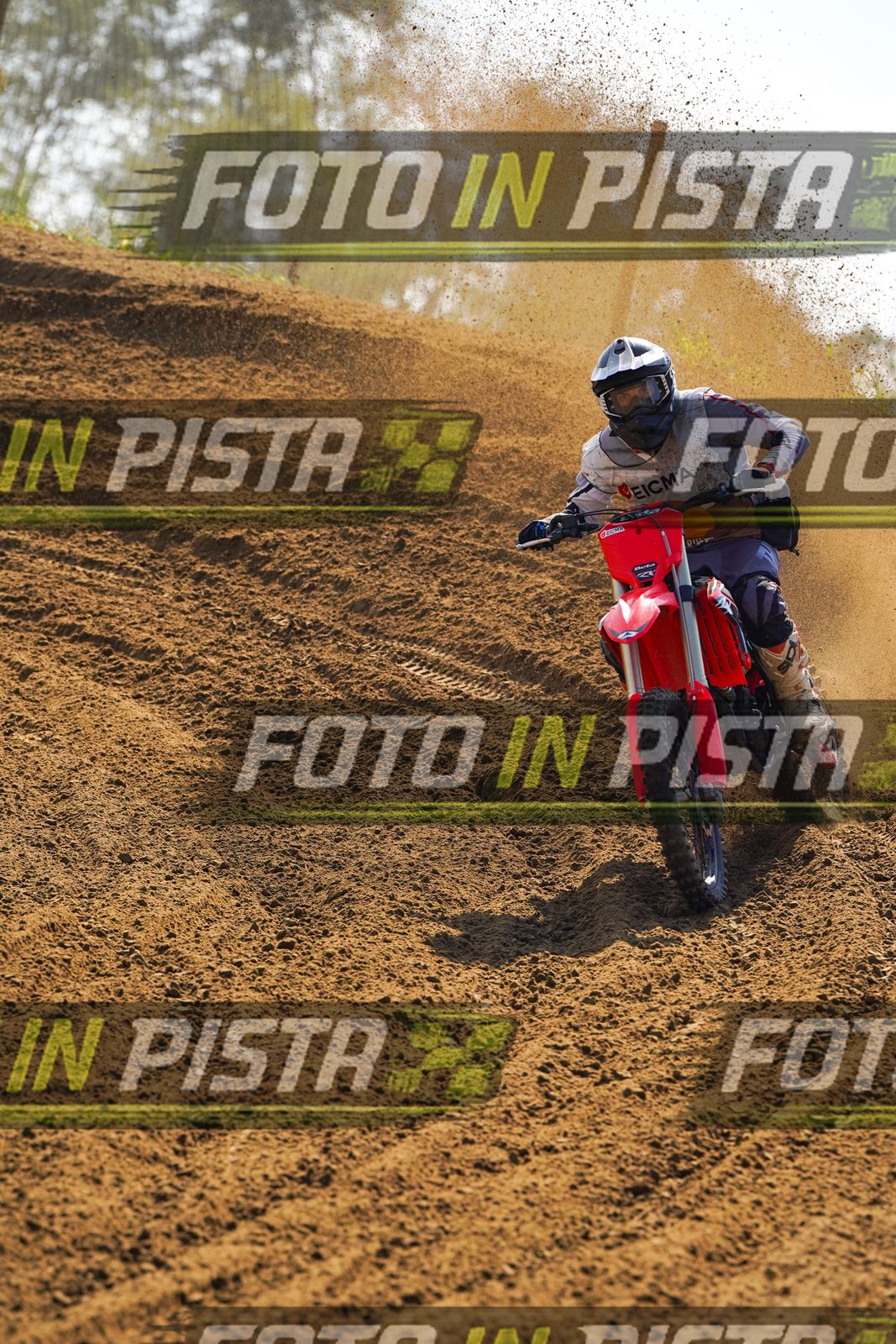 EICMA 19-09 14:00-15:00 · DOS09770