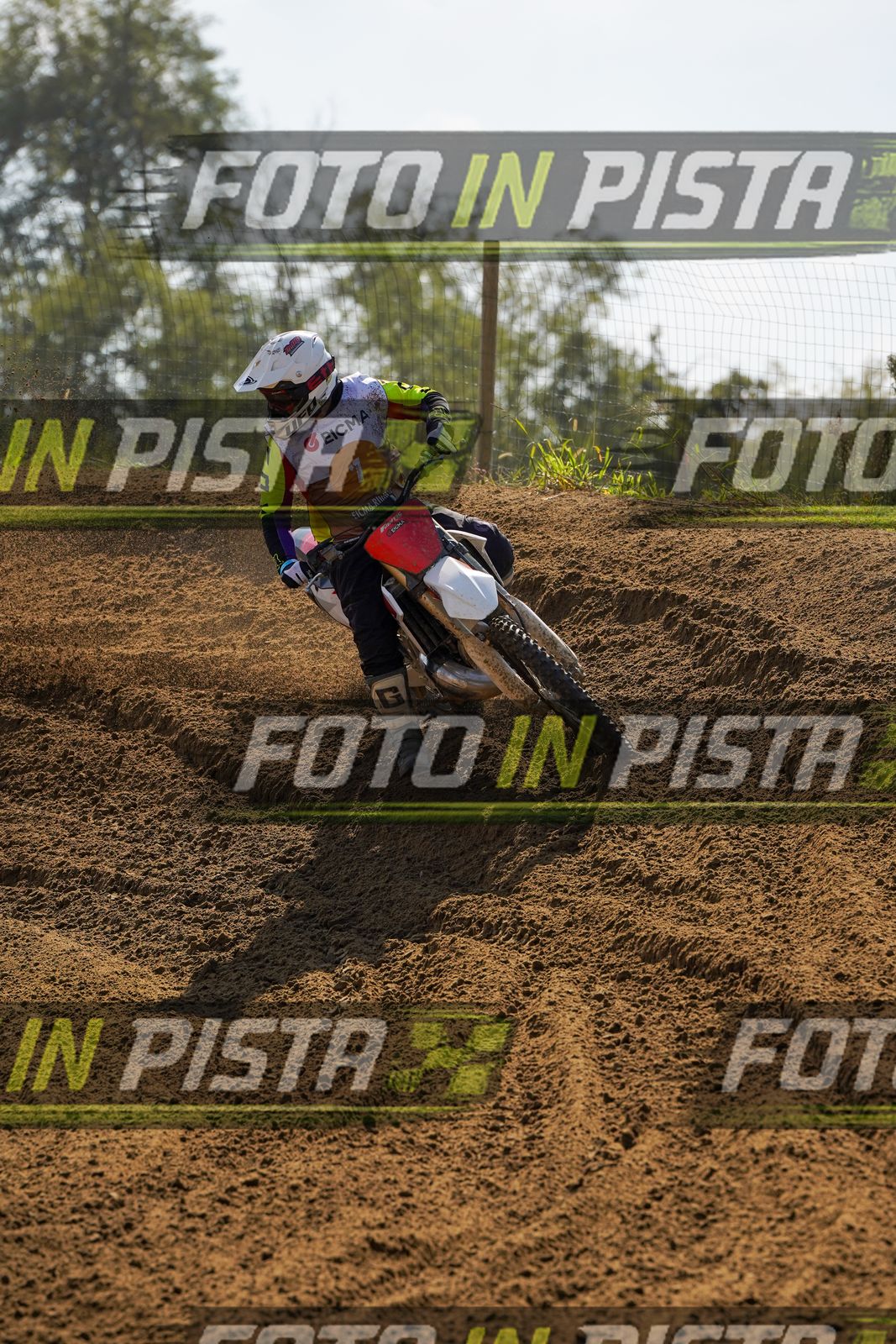 EICMA 19-09 14:00-15:00 · DOS09797