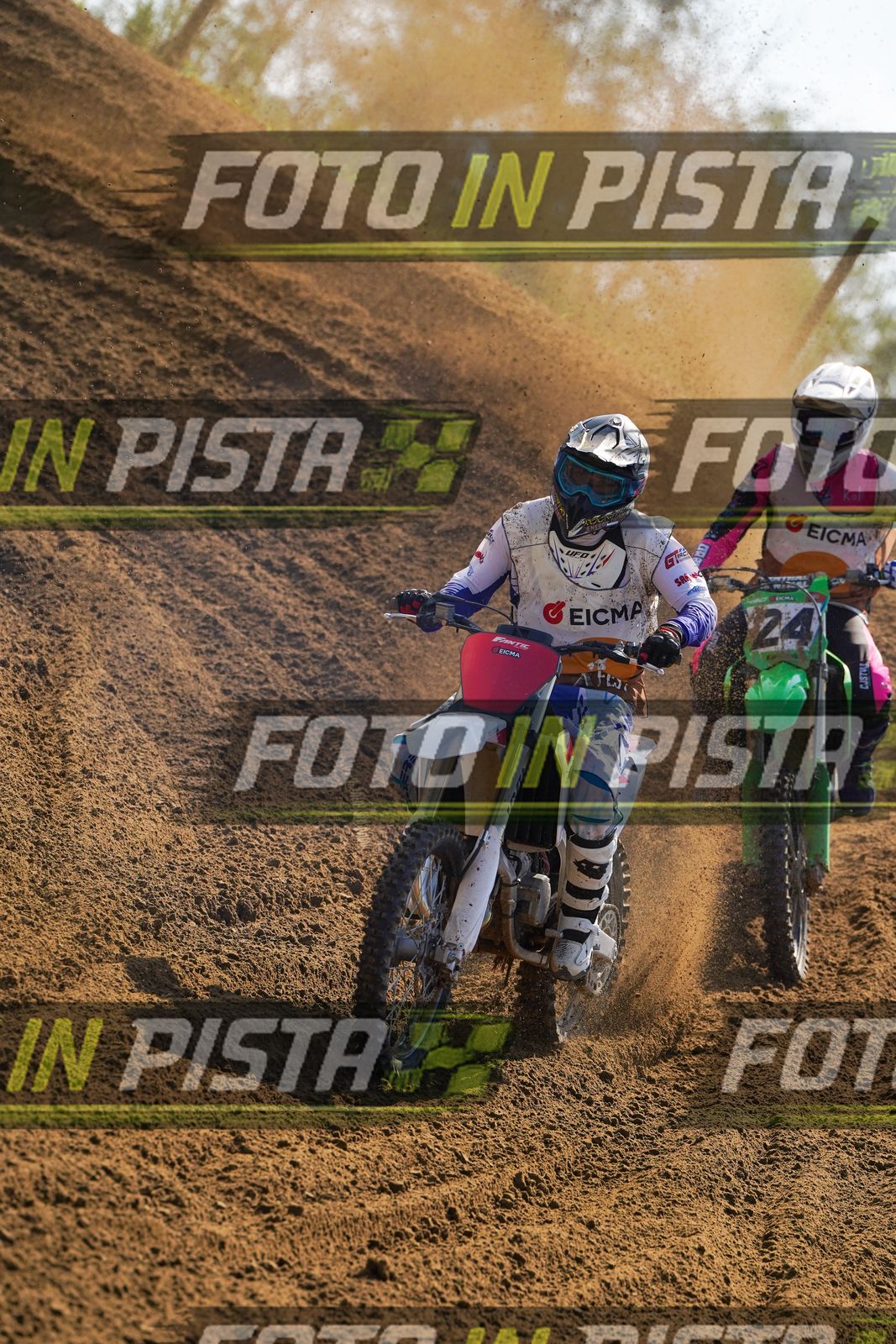 EICMA 19-09 14:00-15:00 · DOS09827