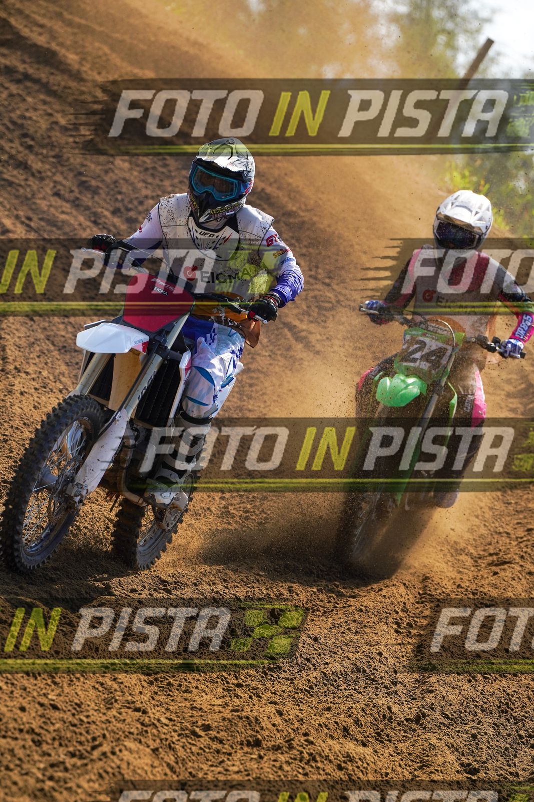 EICMA 19-09 14:00-15:00 · DOS09829