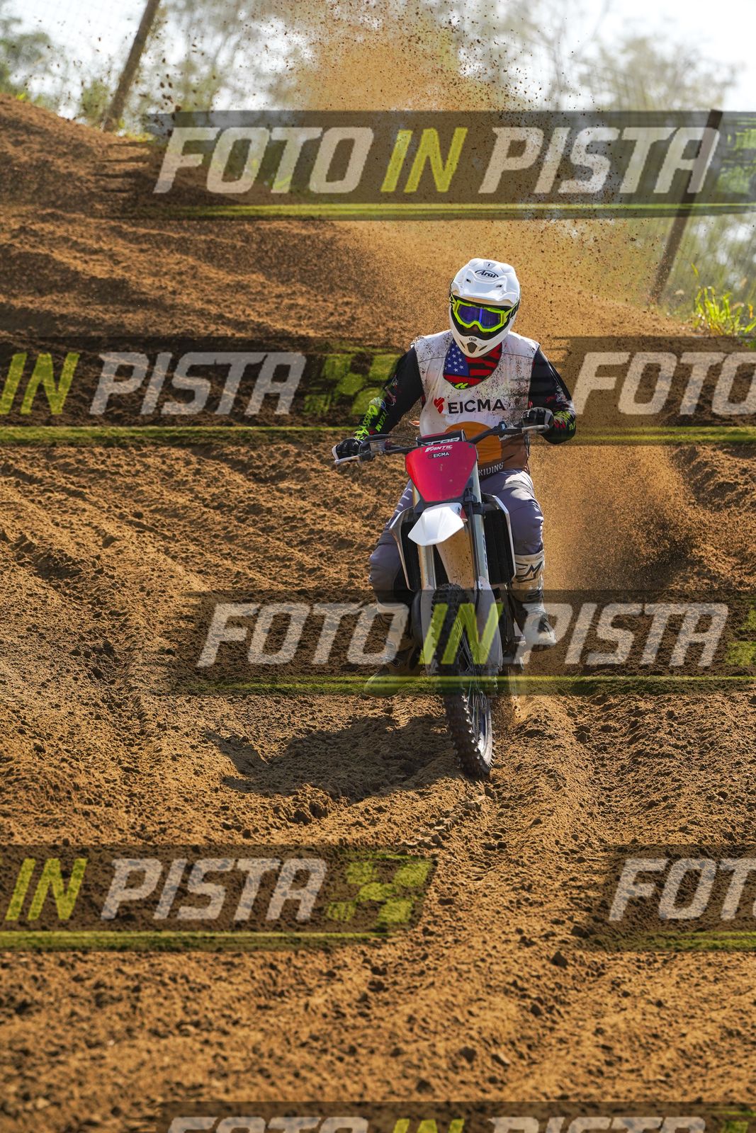 EICMA 19-09 14:00-15:00 · DOS09836