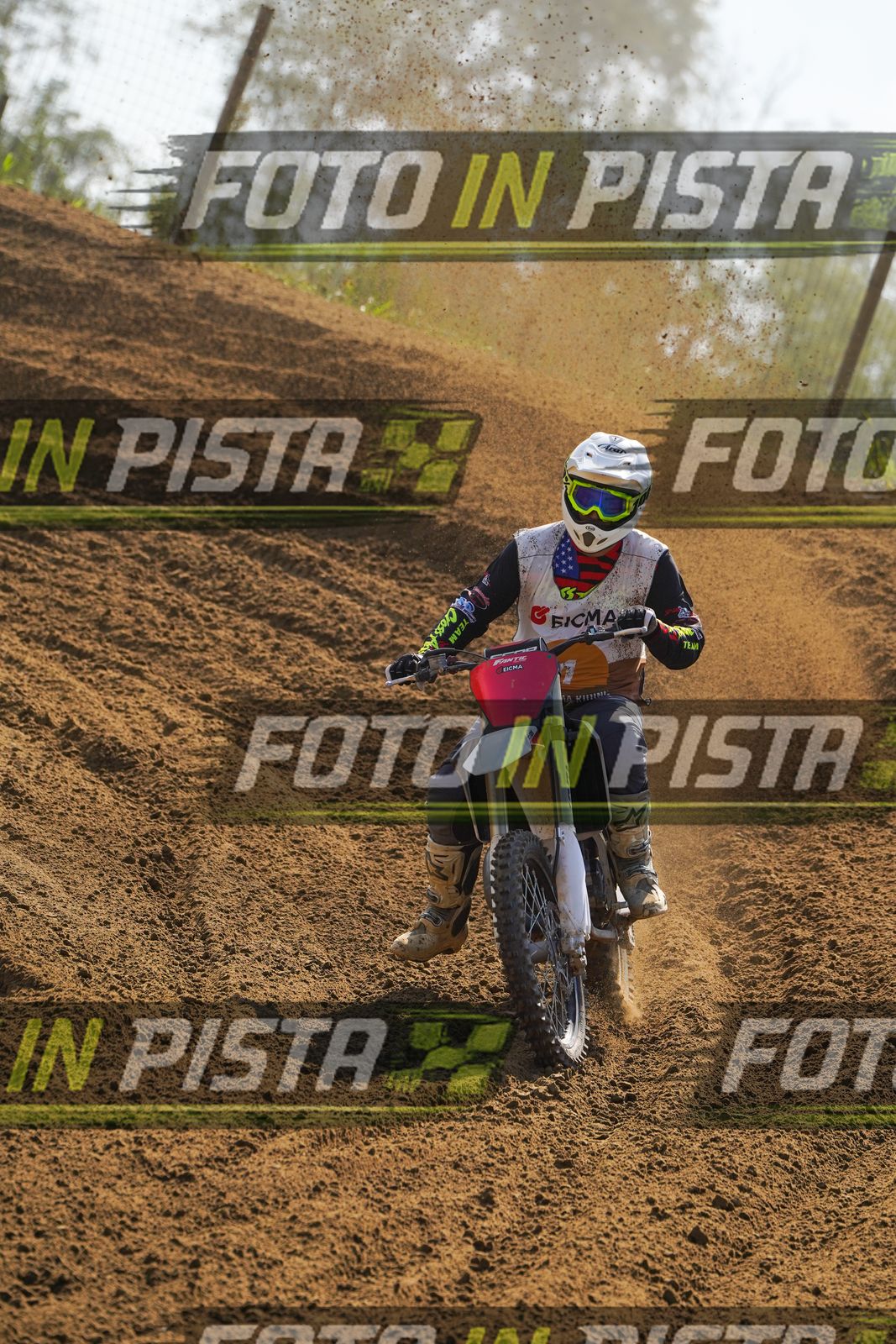 EICMA 19-09 14:00-15:00 · DOS09837