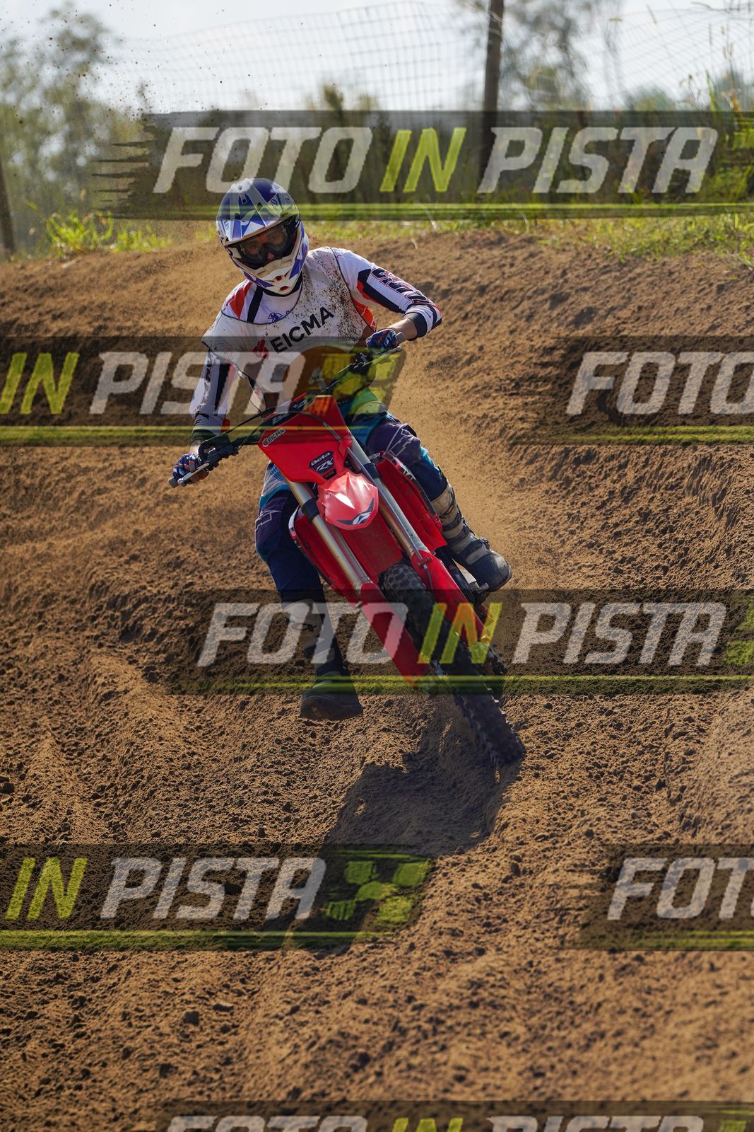 EICMA 19-09 14:00-15:00 · DOS09840