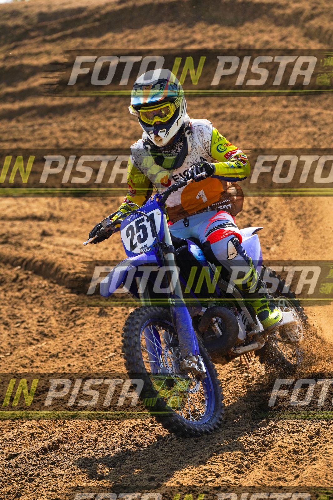 EICMA 19-09 14:00-15:00 · DOS09846