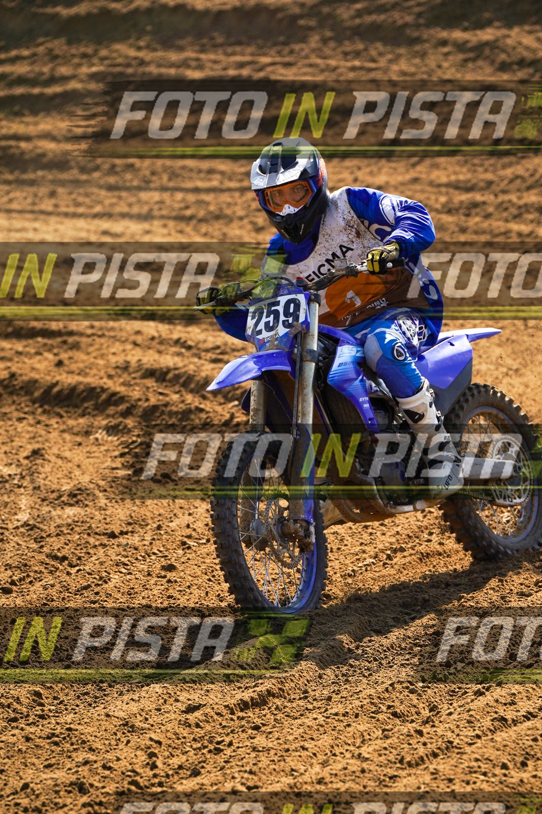 EICMA 19-09 14:00-15:00 · DOS09863