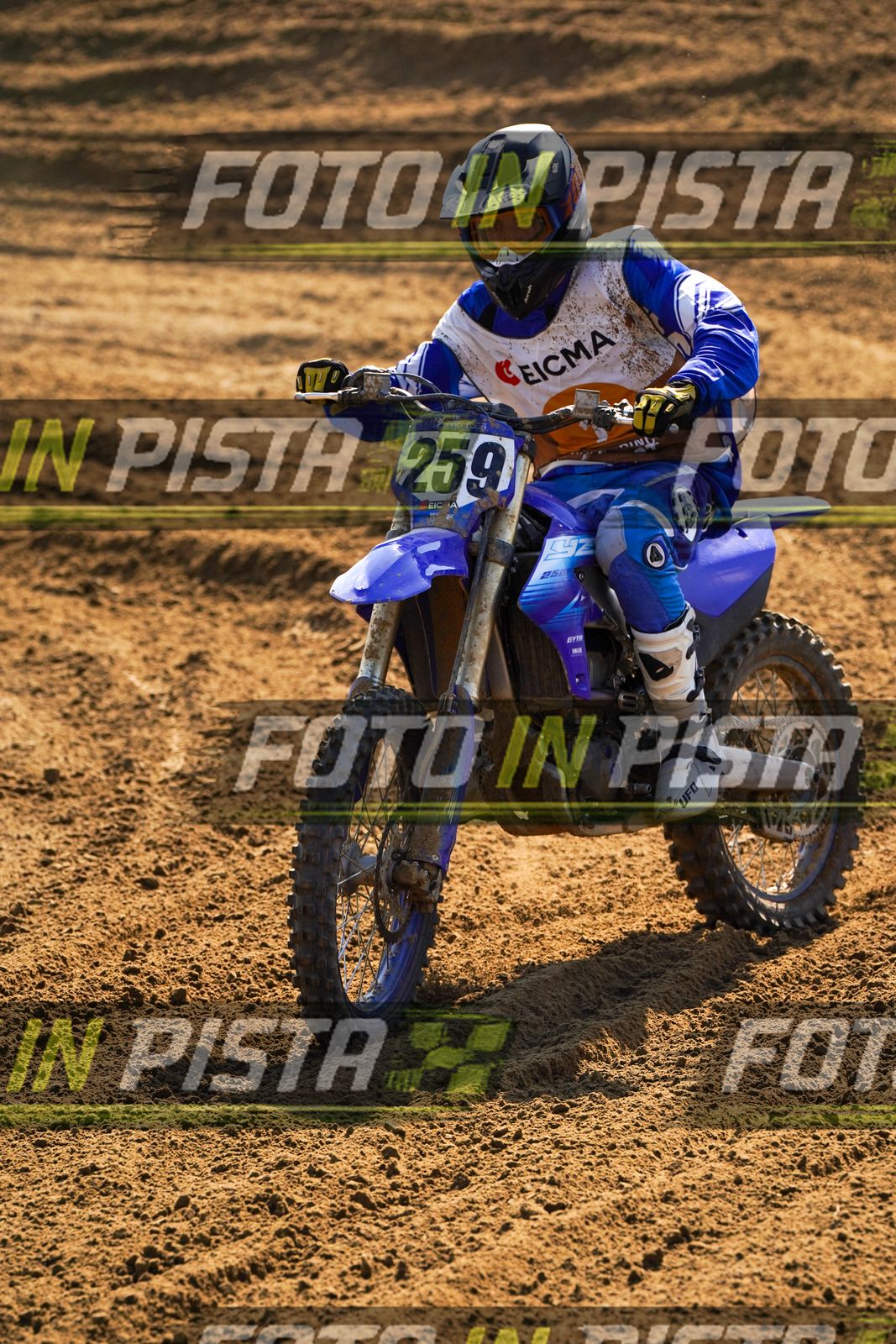 EICMA 19-09 14:00-15:00 · DOS09864