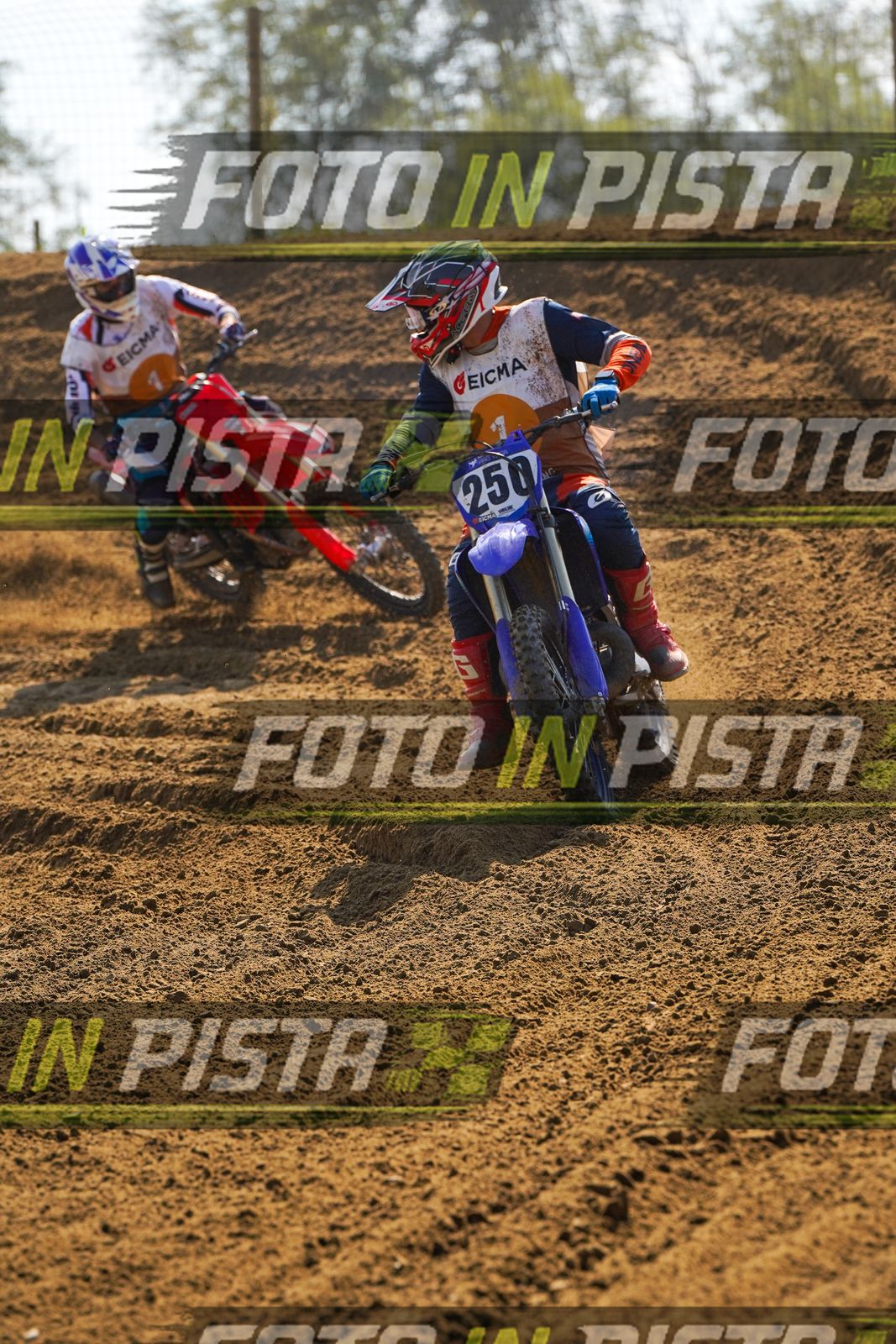 EICMA 19-09 14:00-15:00 · DOS09904