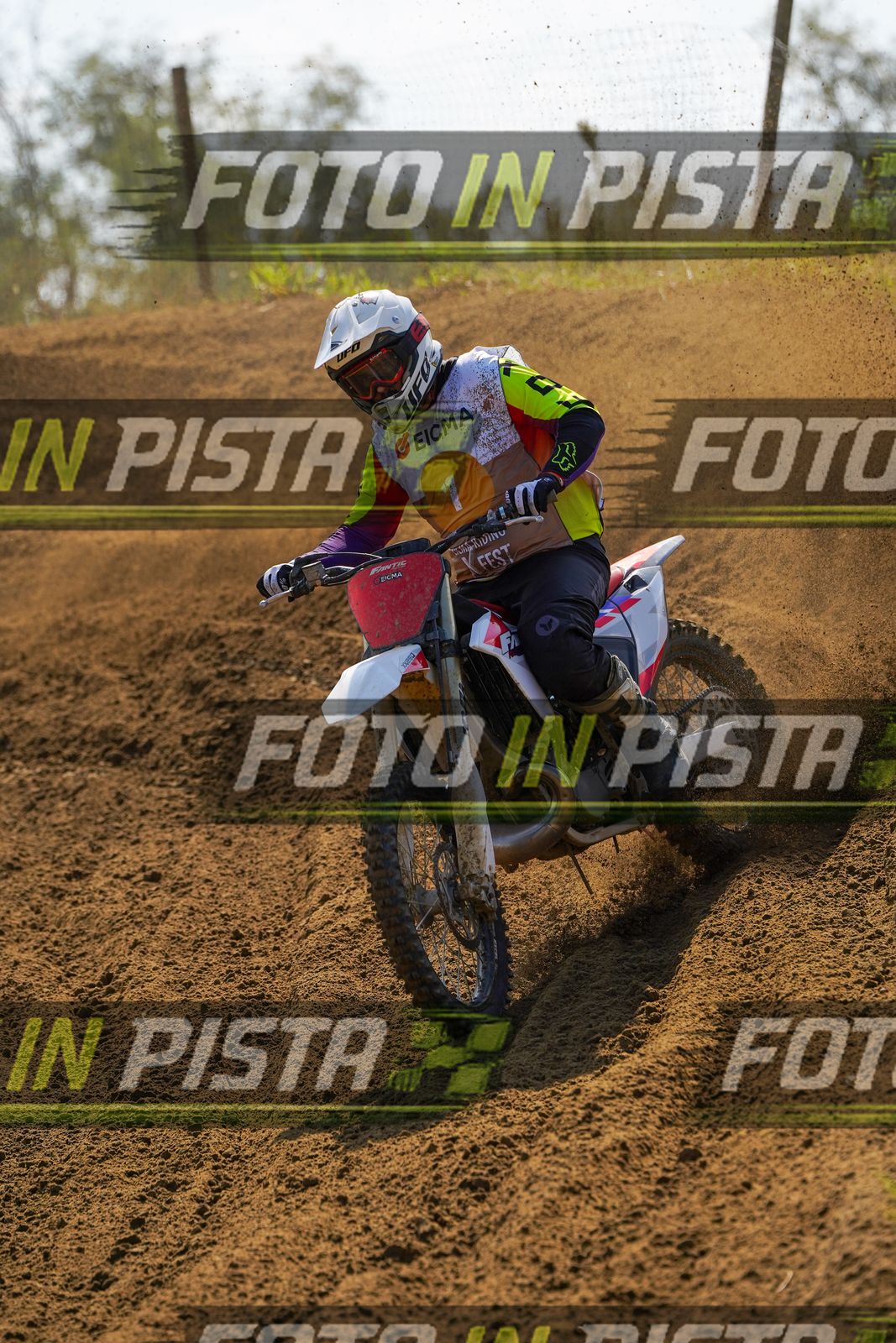 EICMA 19-09 14:00-15:00 · DOS09907