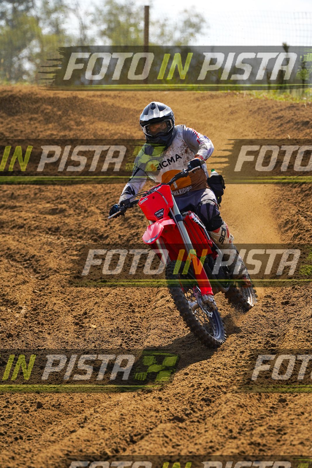 EICMA 19-09 14:00-15:00 · DOS09912