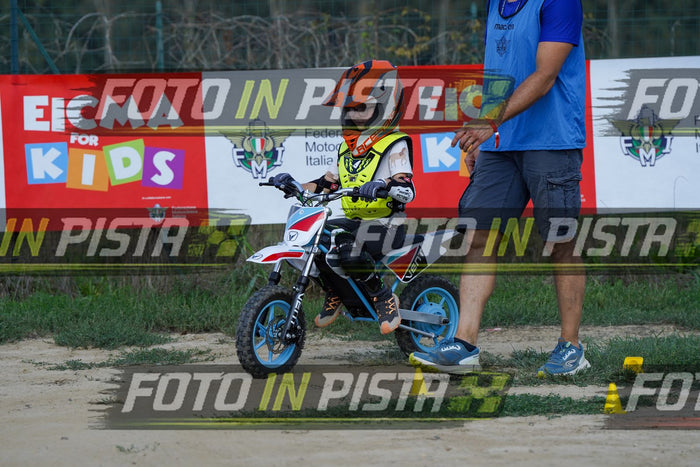 EICMA 19-09 15:00-16:00 · DOS09924