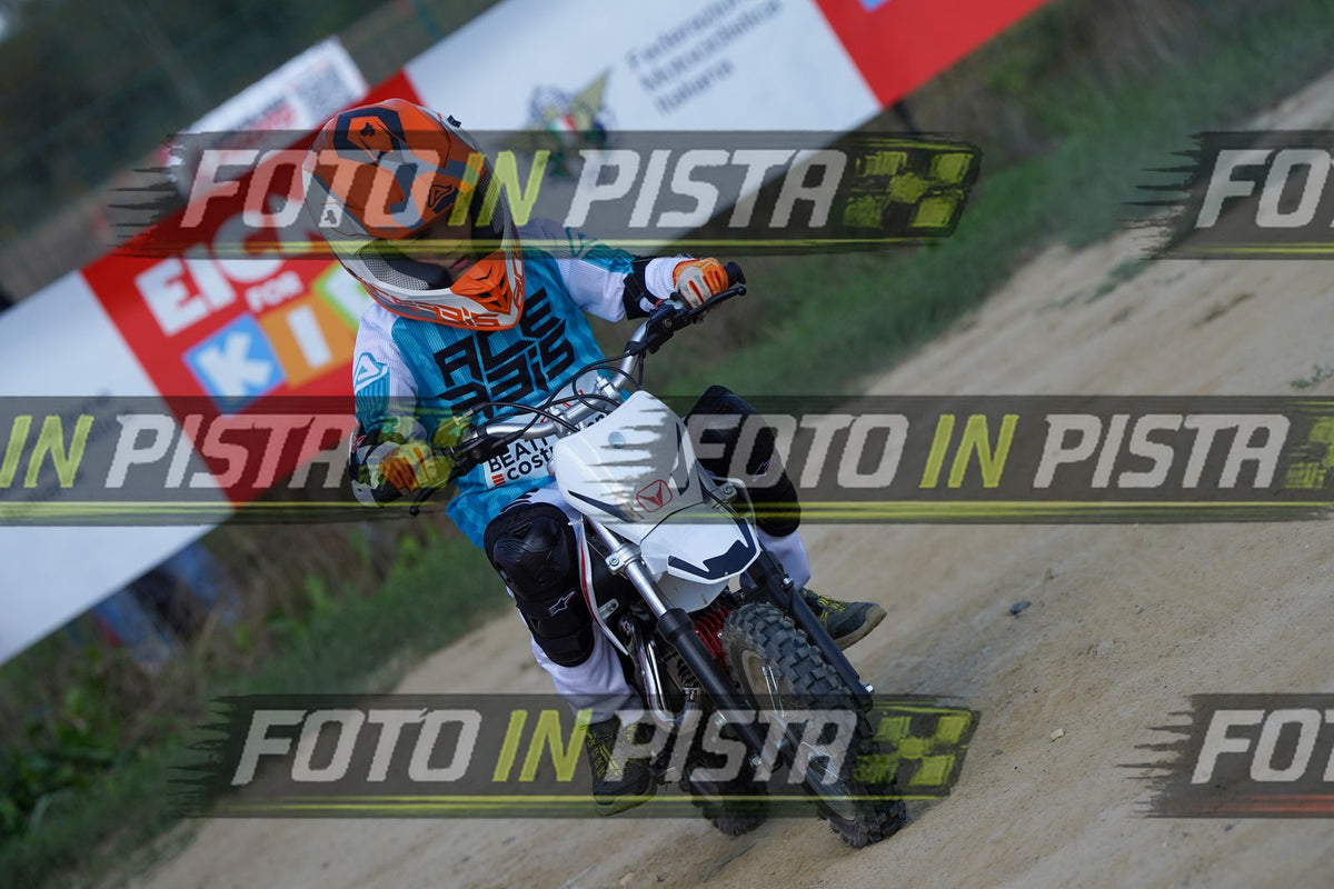 EICMA 19-09 15:00-16:00 · DOS09929