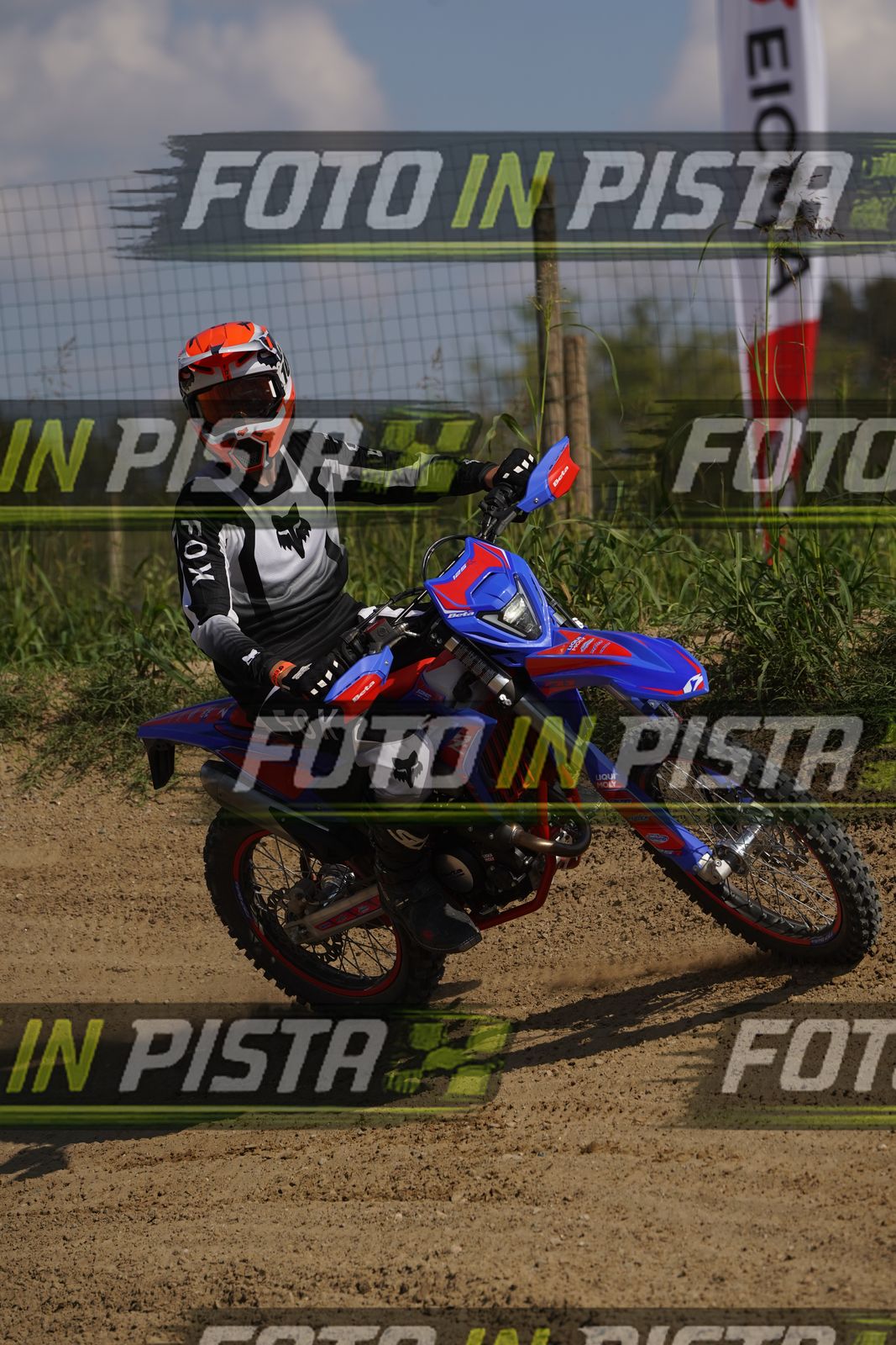 EICMA 19-09 15:00-16:00 · DOS09962