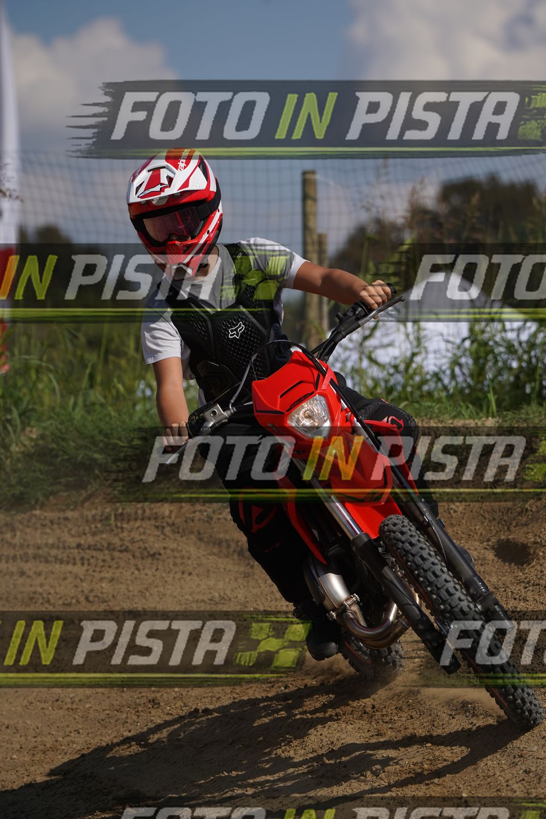 EICMA 19-09 15:00-16:00 · DOS09964