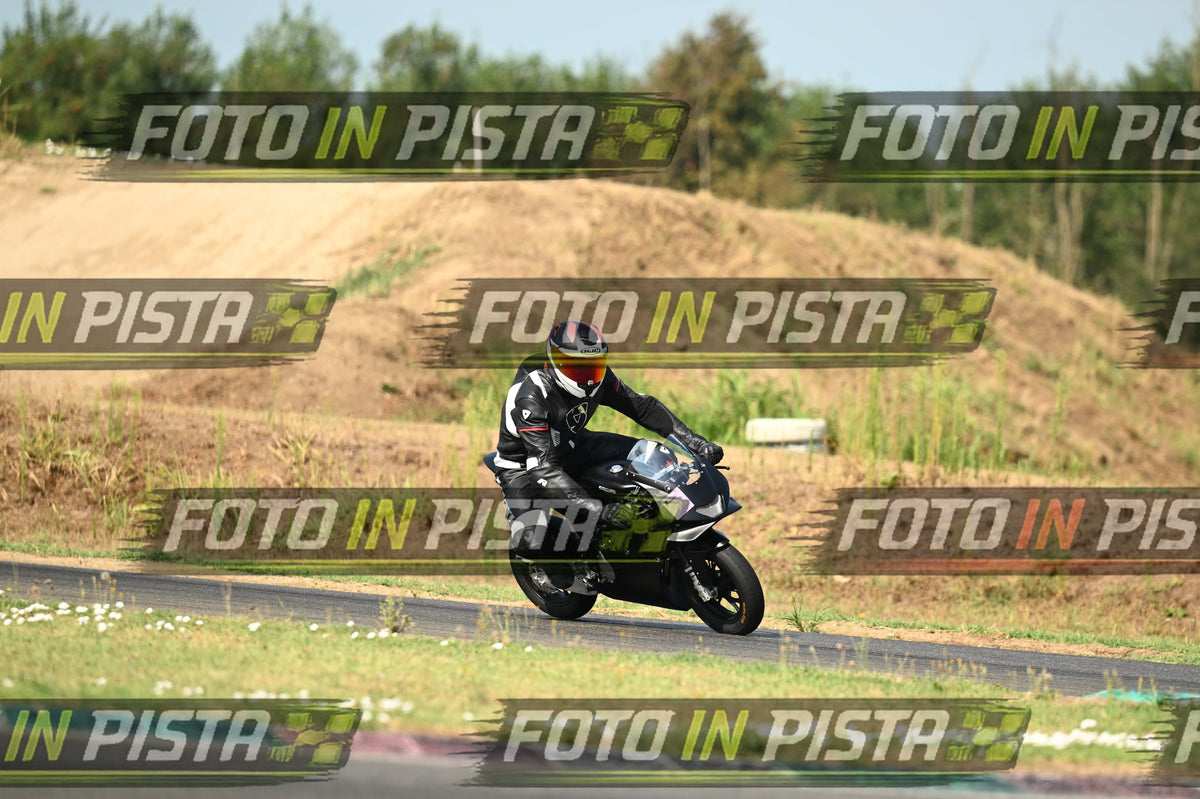 EICMA 19-09 10:00-11:00 · DSC_9401
