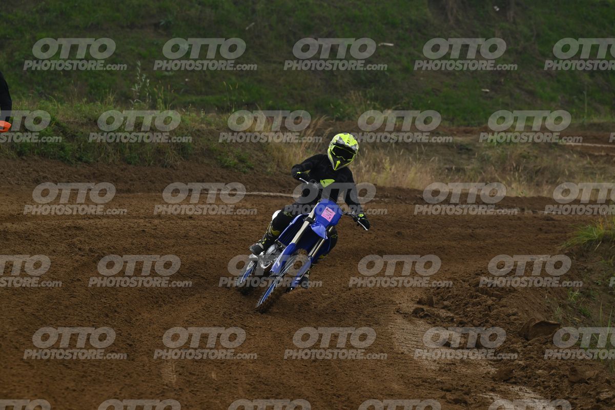 YAMAHA YZ -45F blue - Yellow Helmet · DSH_0006