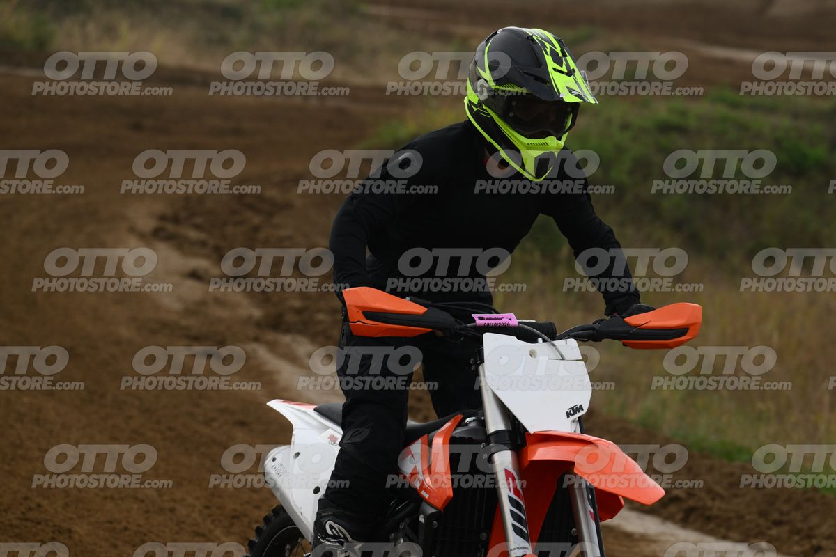 KTM SX ORANGE WHITE - ALL BLACK SUIT - FLUO YELLOW BLACK HELMET · DSH_0014