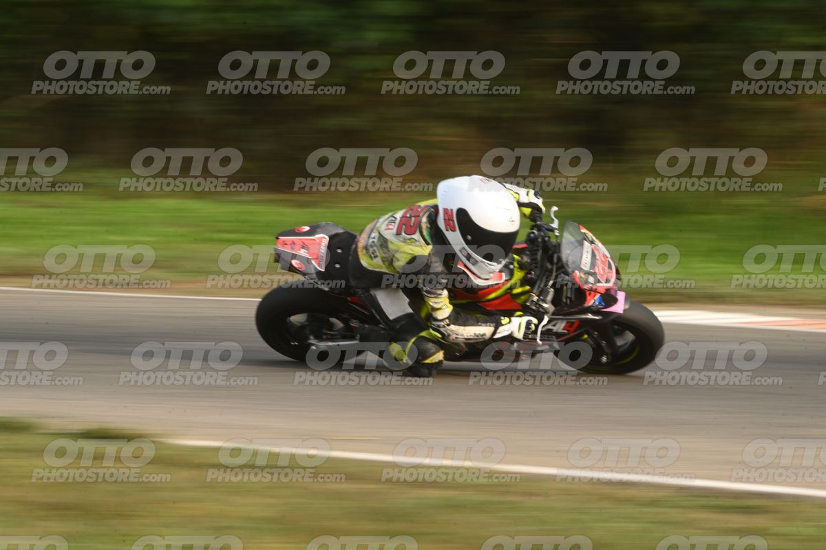 PITBIKE - SCOOTER 22 · DSH_0056