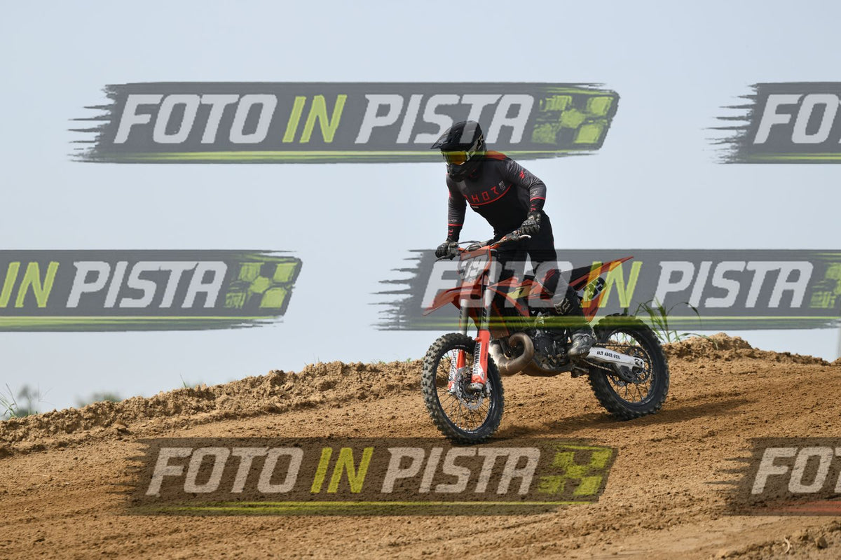 39 · DSH_0063
