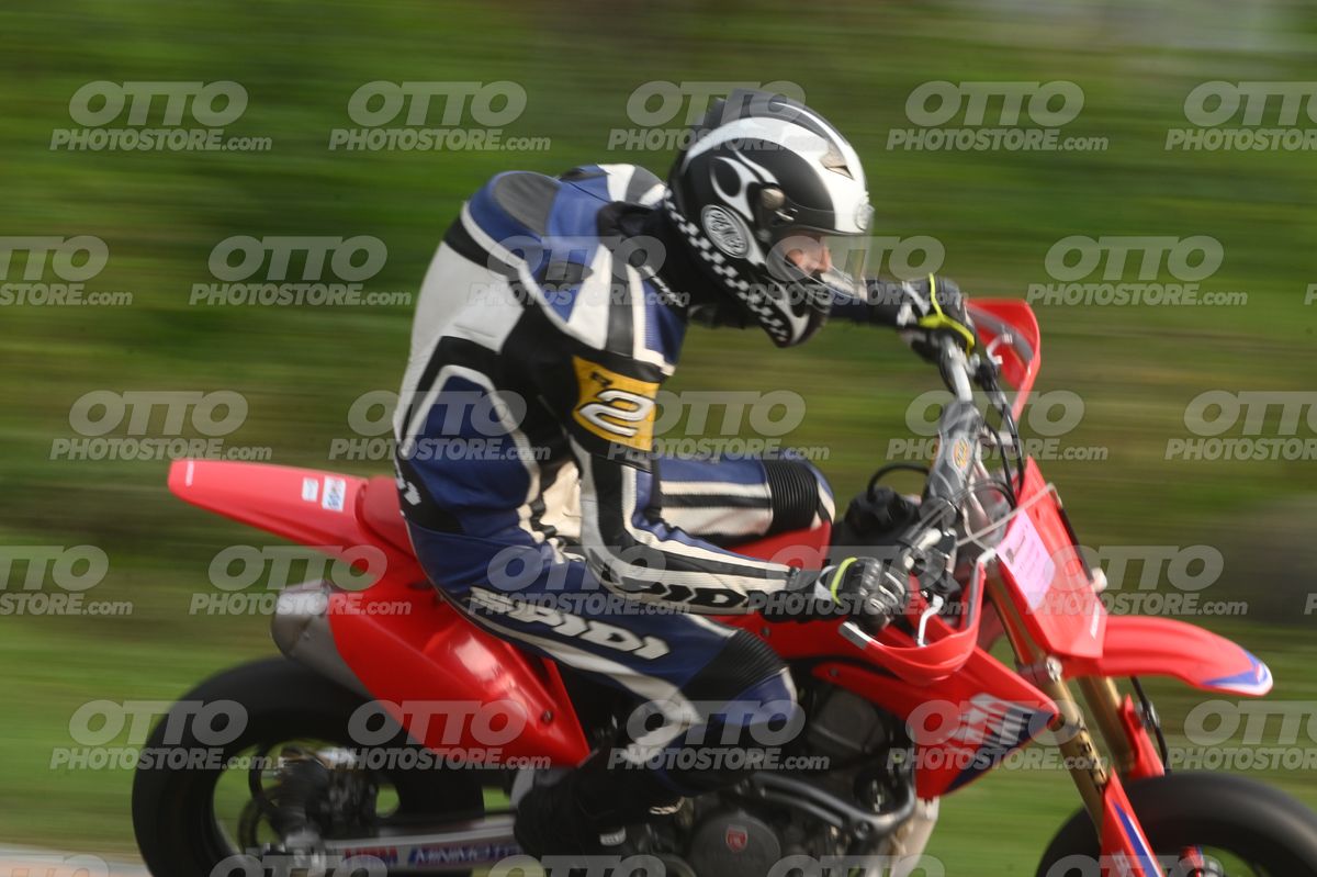 PITBIKE - SCOOTER 0 - RED HONDA - BLU WHITE SUITE · DSH_0084