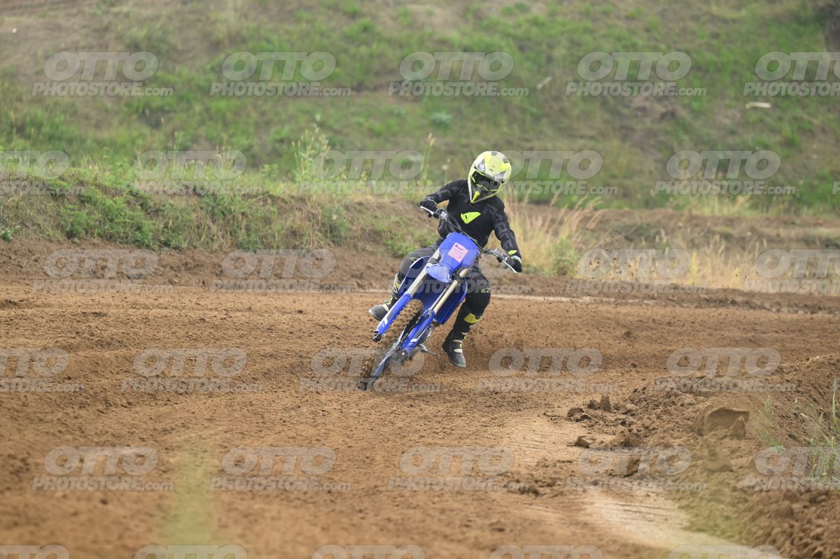 YAMAHA YZ -45F blue - Yellow Helmet · DSH_0105