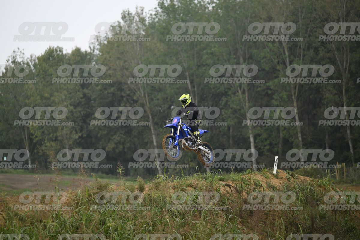 YAMAHA YZ -45F blue - Yellow Helmet · DSH_0113