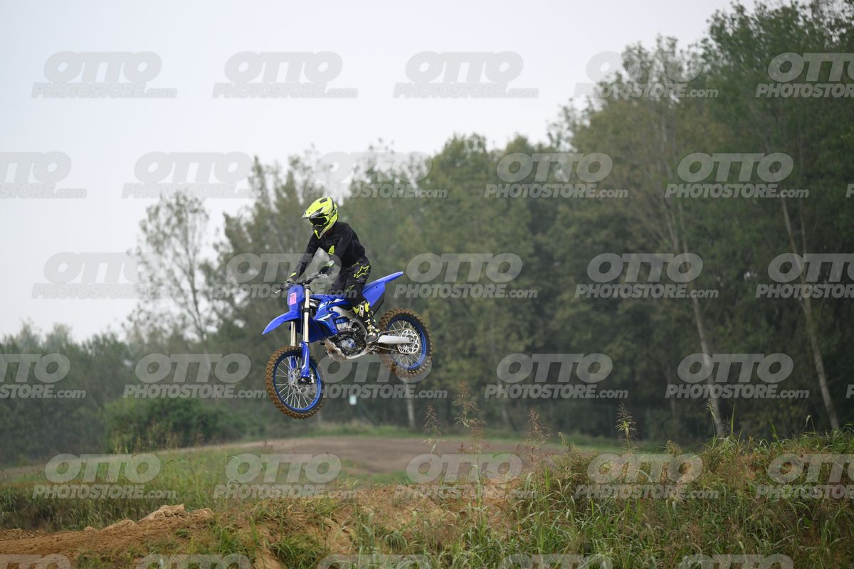 YAMAHA YZ -45F blue - Yellow Helmet · DSH_0118