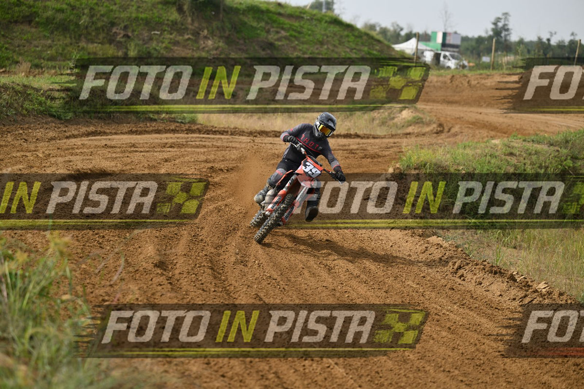 39 · DSH_0128