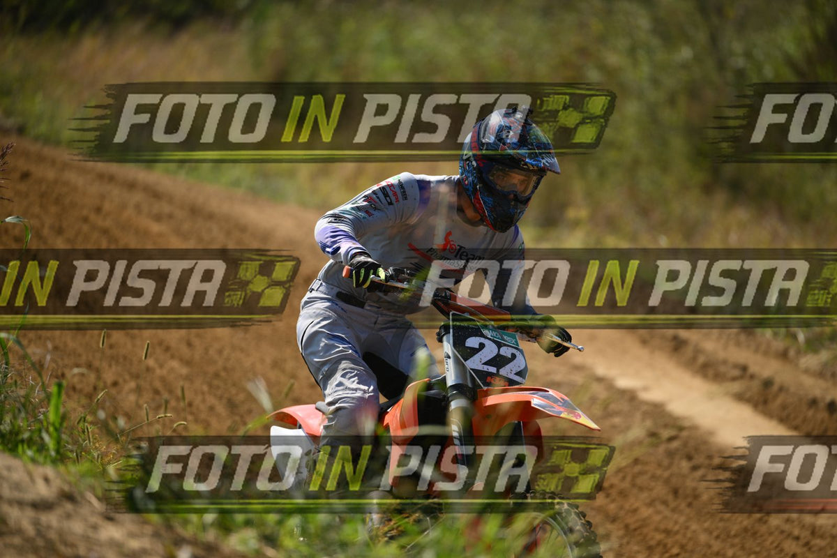 22 · DSH_0158