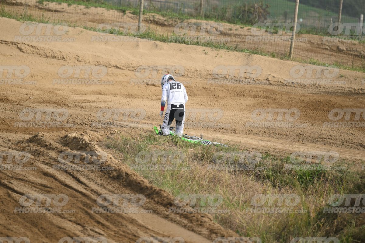 126 · DSH_0162