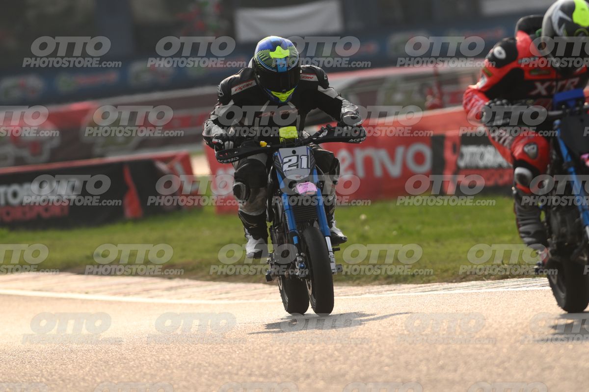 PITBIKE - SCOOTER 21 · DSH_0170