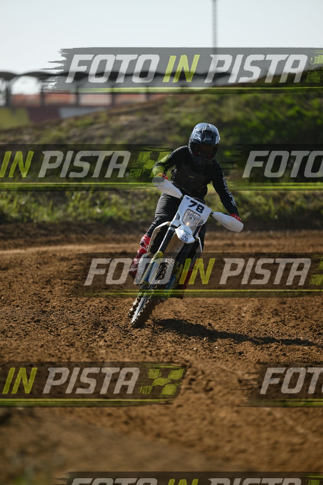78 · DSH_0180