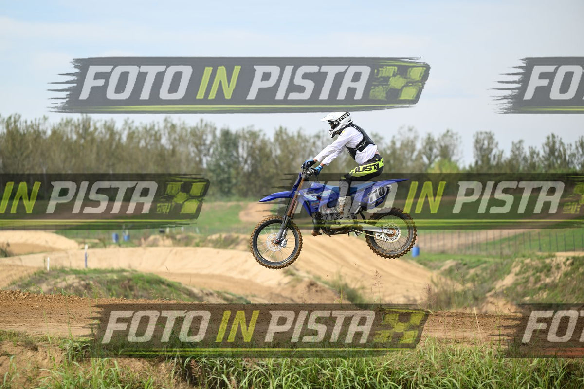 710 · DSH_0220