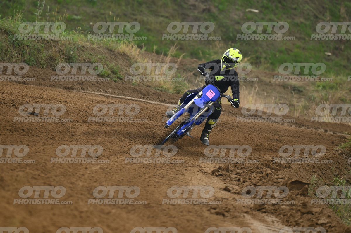 YAMAHA YZ -45F blue - Yellow Helmet · DSH_0238