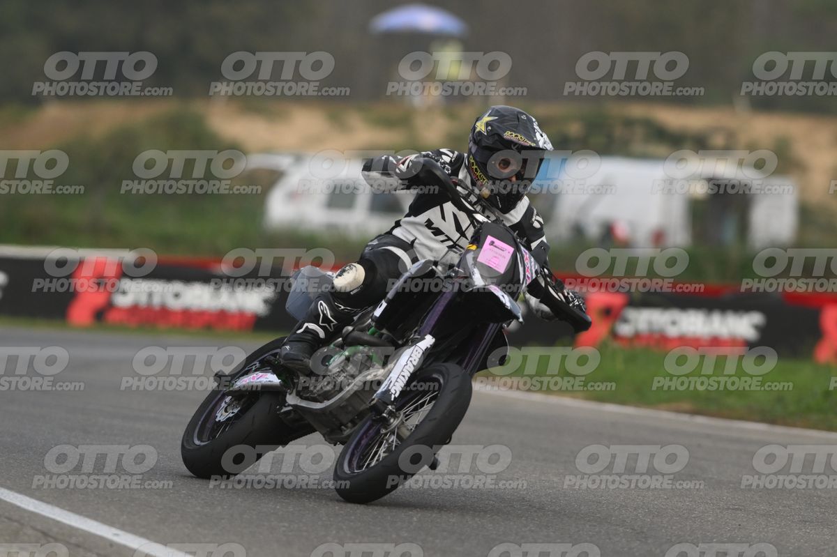 SUPERMOTO 0 KXF white black · DSH_0249