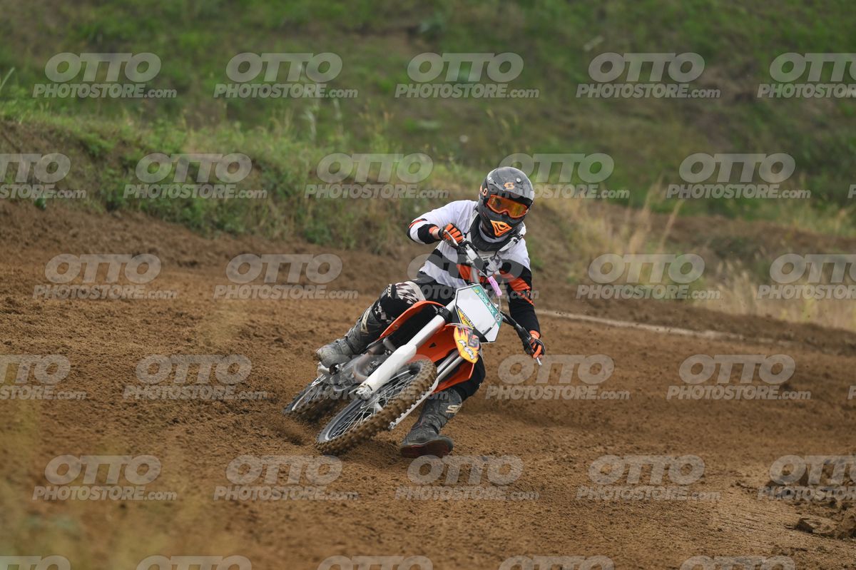 KTM ORANGE WHITE - BLACK WHITE ORANGE SUIT - BLACK ORANGE HELMET · DSH_0262